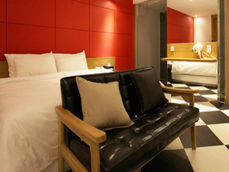 Two Be In Tourist Hotel Seoul