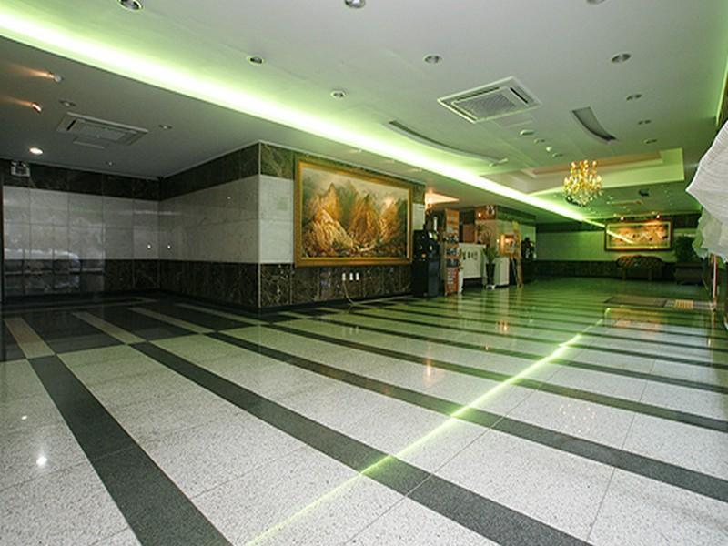 Hotel Two Be In Tourist Seoul